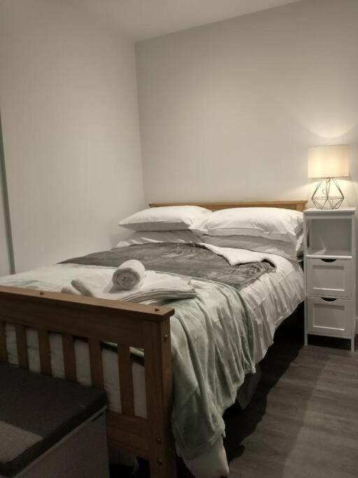 Cosy Garden Studio Room Minimum Two Night Booking Brighton Kültér fotó